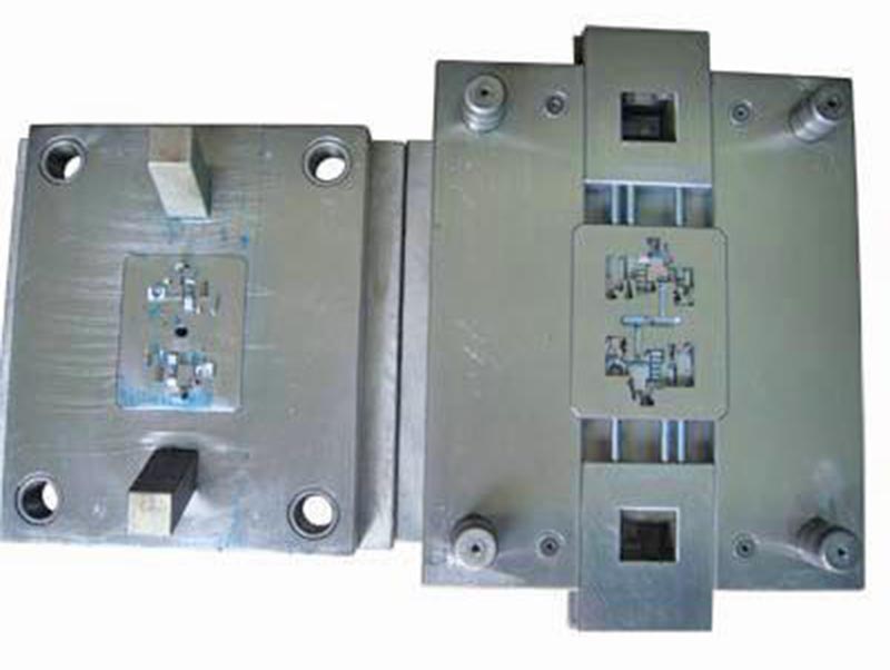 卫辉精密塑料模-01